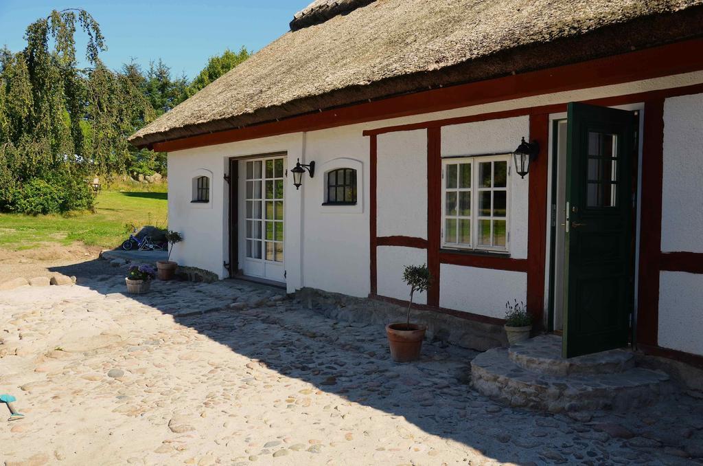 Kastanjegarden Pa Stenshuvud Чивик Номер фото
